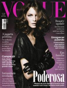 VogueBrazil_April08_FlaviaOliveira_phJacquesDequeker.jpg