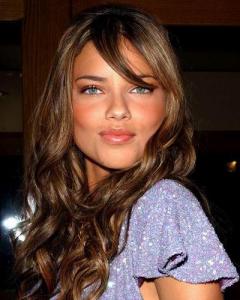 images458778_AM_AdrianaLima3.jpg