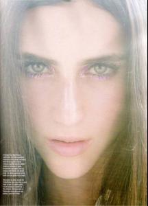 60363_LOfficielBrazil_April08_phRog.jpg