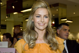 Jennifer_Hawkins_21.jpg