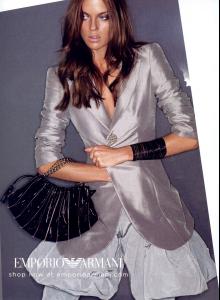 shannan_click_e_armani07.jpg
