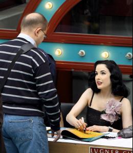 15777_Celebutopia_Dita_Von_Teese_at_a_press_conference_at_Lugner_City_in_Vienna_02_122_146lo.jpg