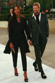 celeb-city.org_Naomi_Campbell_MET_002.jpg