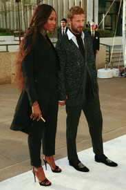 celeb-city.org_Naomi_Campbell_MET_012.jpg