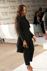 celeb-city.org_Naomi_Campbell_MET_020.jpg