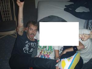 post-15588-0-1445994467-04578_thumb.jpg