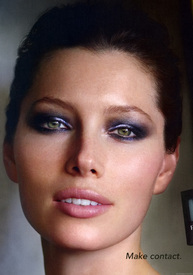 Jessica_Biel_Revlon01_clse.jpg