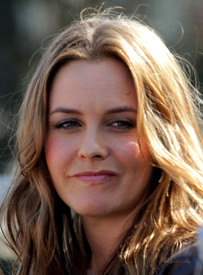 aliciasilverstonelatimesfestivalofbookstikipetercelebritycity009.jpg