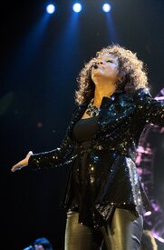 whitneyhoustonperformsattheo2arenatikipetercelebritycity022.jpg