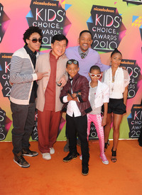 jadapinkettsmithnickelodeons23rdannualkidschoiceawardstikipetercelebritycity055.jpg