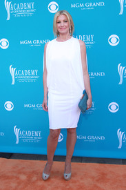 Preppie_FaithHillat45thAnnualACMAwards13.jpg