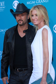 Preppie_FaithHillat45thAnnualACMAwards17.jpg