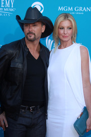 Preppie_FaithHillat45thAnnualACMAwards19.jpg
