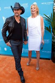 Preppie_FaithHillat45thAnnualACMAwards28.jpg