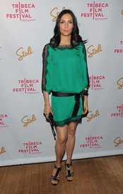 Preppie_FamkeJanssenatTheChameleonpremiereAfterParty5.jpg