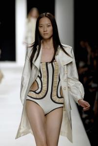 15654_celebrity_city_Trend_Les_Copains_Milian_Fashion_Show_79_123_527lo.jpg