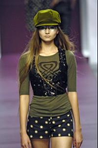 33500_celebrity_city_bib016_123_308lo.jpg