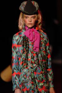 16913_Alexandre_Herchcovitch_FW_05_Celebrity_City_FS_5593_123_1081lo.jpg