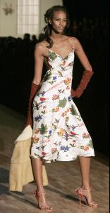 53035_FW05DSquared2_02_122_360lo.jpg