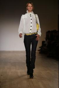 12989_celebrity_city_Luella_Bartley_New_York_Fall_2004_35_123_42lo.jpg