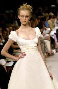 IsaacMizrahiFW2004_05_29.jpg