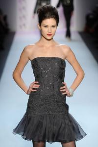 Pamella_Roland_Runway_Fall_2011_Mercedes_Benz_3BT_2J9qOwJl.jpg