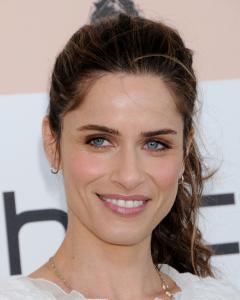 AmandaPeet.jpg