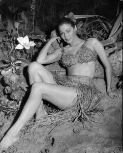 34976_ava_gardner_the_celebrity_city_3876_122_821lo.JPG
