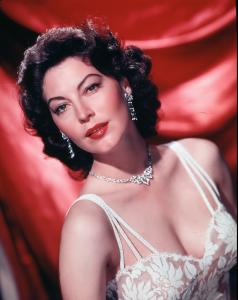 35261_ava_gardner_the_celebrity_city_7940_122_895lo.JPG