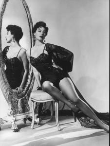 35638_ava_gardner_the_celebrity_city_51037_122_35lo.JPG