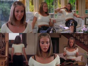 AlyssaMilano_Charmed203_hkb104.jpg