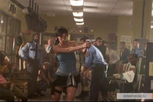 kinopoisk.ru_Resident_Evil_3A_Apocalypse_41041.jpg