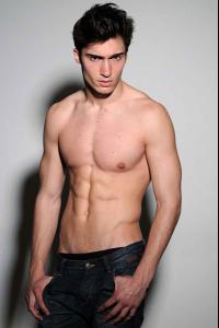 Mario_Loncarski_Digitals_MaleModelSceneNet_04.jpg