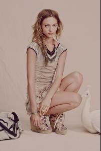 FreePeople_April_2011_Catalog_1.jpg