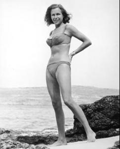 honor_blackman_getty_62089s.jpg