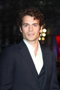 Henry_Cavill_Vanessa_Hudgens_arrives_UK_premiere_4Lb778vtMeSl.jpg