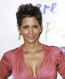 HalleBerry_fr_00_20_.jpg