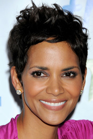 HalleBerry_fr_00_24_.jpg