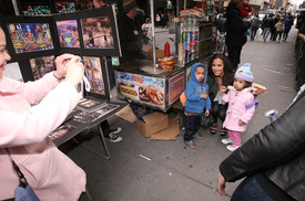 celeb-city.org-The_Elder-Adrienne_Bailon_2009-04-08_-_Departs_MTV_Studios_in_NY_386.jpg