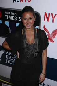 celebrity-paradise.com-The_Elder-Adrienne_Bailon_2009-11-17_-_American_Eagle_Outfitters_flagship_store_preview_party_448.jpg