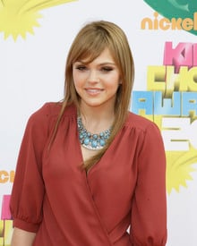 celebrity_paradise.com_TheElder_AimeeTeegarden2.jpg