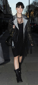 celebrity_paradise.com_TheElder_DaisyLowe2011_04_06_SeeninLondon5.jpg