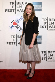 Tikipeter_Taissa_Farmiga_Higher_Ground_Premiere_Tribeca_011.jpg