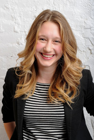 Tikipeter_Taissa_Farmiga_Tribeca_Film_Festival_2011_Portrait_Studio_Day_5_001.jpg