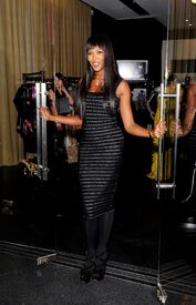 Tikipeter_Naomi_Campbell_Pop_Up_Store_Launch_in_Aid_of_Fashion_For_Relief_016.jpg