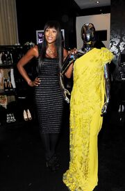 Tikipeter_Naomi_Campbell_Pop_Up_Store_Launch_in_Aid_of_Fashion_For_Relief_027.jpg