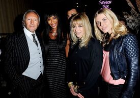 Tikipeter_Naomi_Campbell_Pop_Up_Store_Launch_in_Aid_of_Fashion_For_Relief_033.jpg