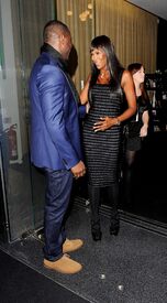 Tikipeter_Naomi_Campbell_Pop_Up_Store_Launch_in_Aid_of_Fashion_For_Relief_036.jpg