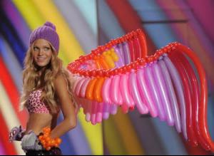 victoria_secret_erin_heatherton.jpg
