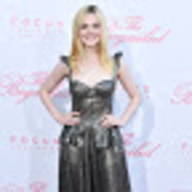 Elle-Fanning-1.jpg